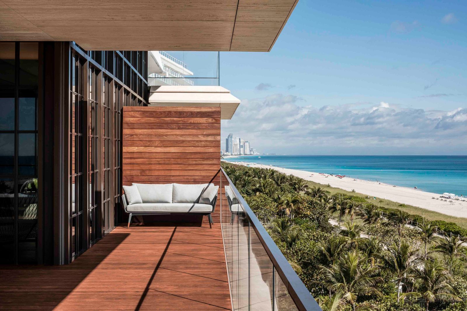 Arte Surfside Residences