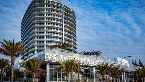Paramount Fort Lauderdale