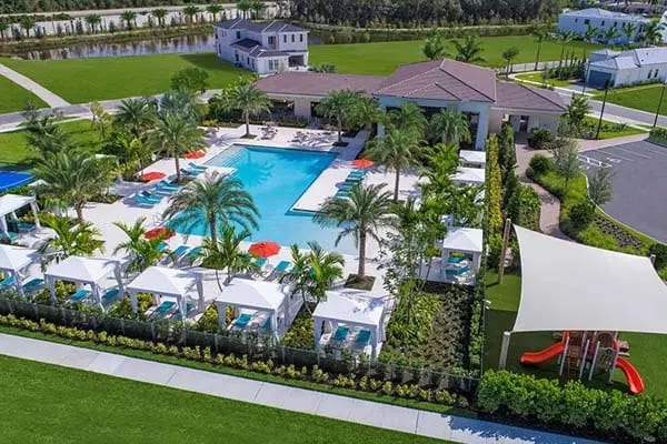 Artistry Palm Beach Gardens — image 9