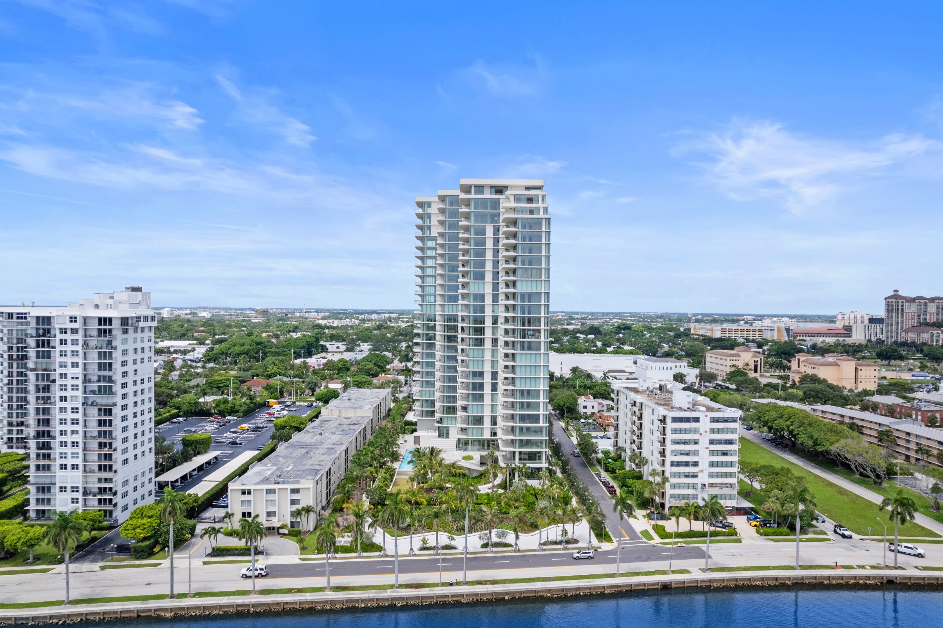 La Clara Palm Beach