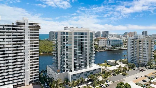 Aquablu Fort Lauderdale — image 2