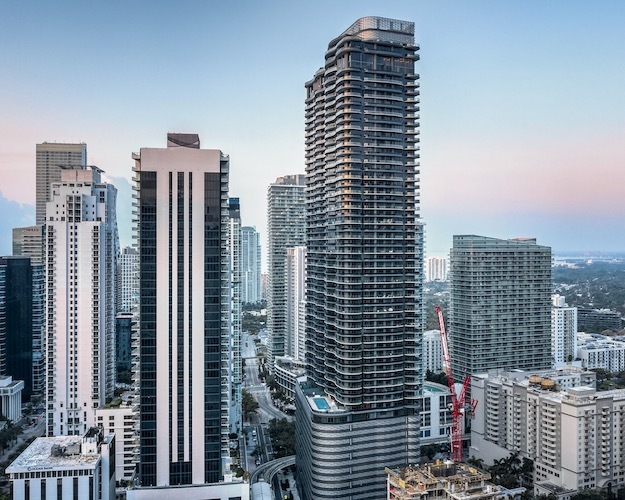 Brickell Flatiron Condos — image 3