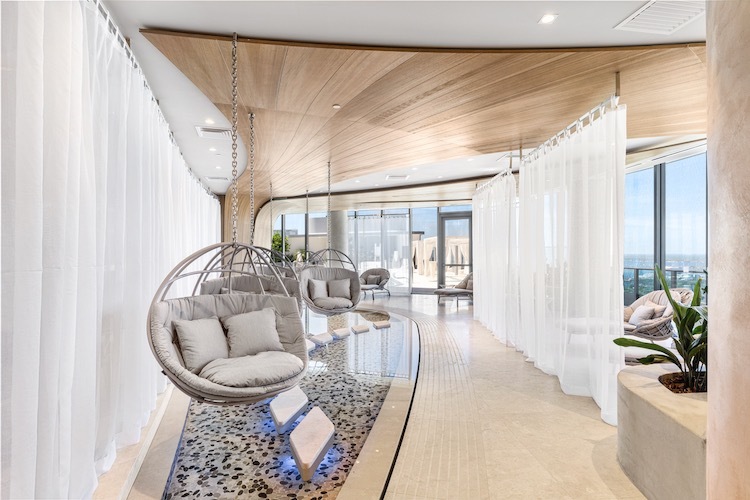 Brickell Flatiron Condos — image 9