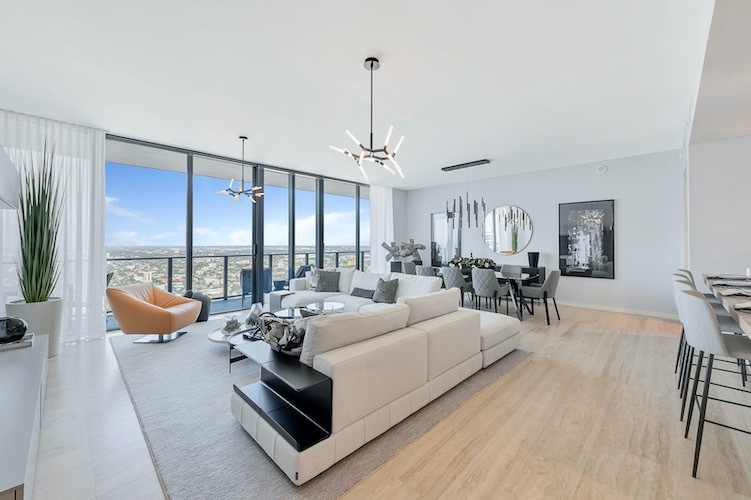 Brickell Flatiron Condos — image 4