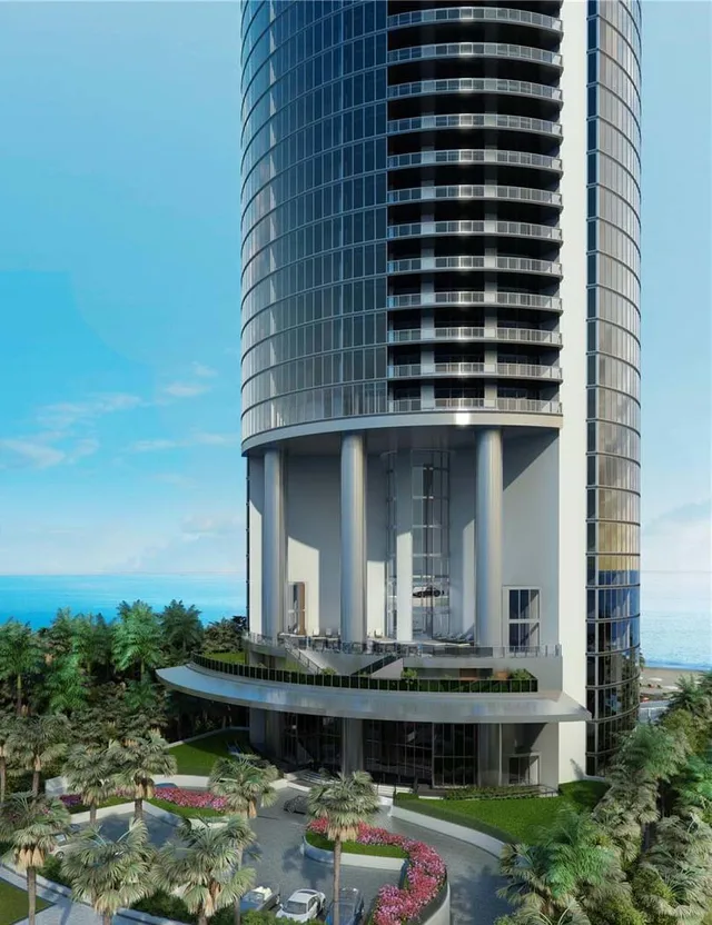 Porsche Design Tower — image 3