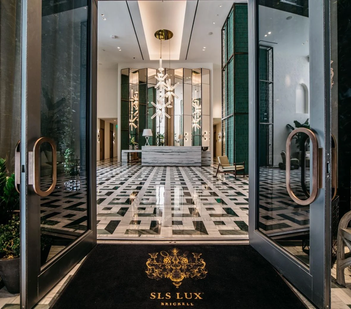 SLS Lux Brickell Residences — image 3